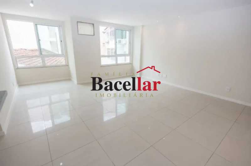 Apartamento, 3 quartos, 106 m² - Foto 2