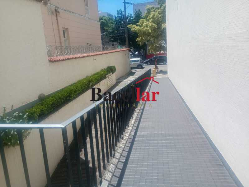 Apartamento, 2 quartos, 68 m² - Foto 2
