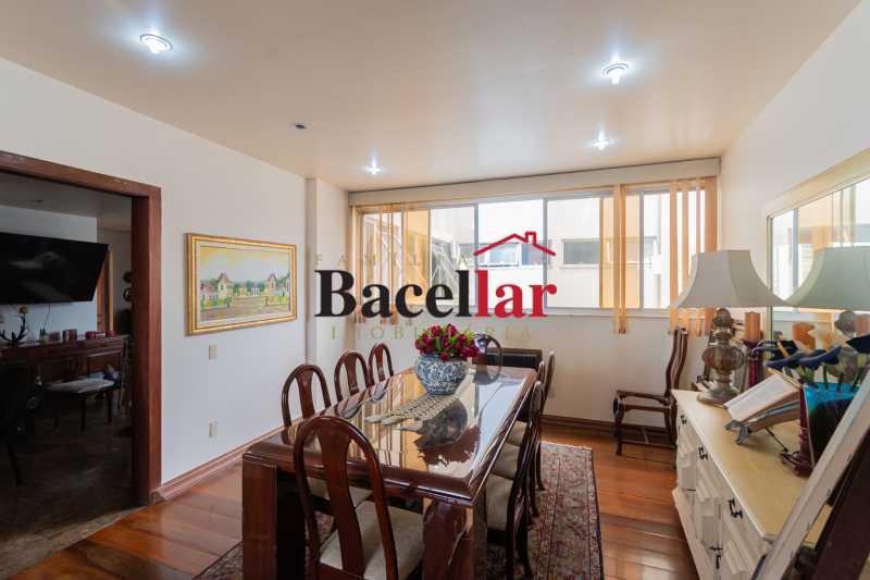 Apartamento, 3 quartos, 230 m² - Foto 8