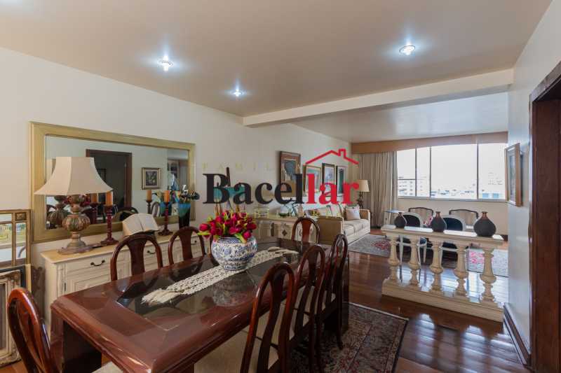 Apartamento, 3 quartos, 230 m² - Foto 9