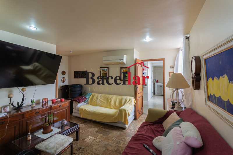 Apartamento, 3 quartos, 230 m² - Foto 11