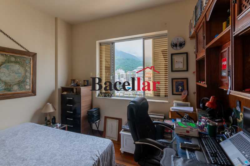 Apartamento, 3 quartos, 230 m² - Foto 19