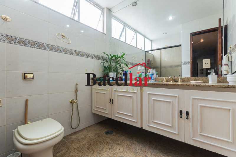 Apartamento, 3 quartos, 230 m² - Foto 23