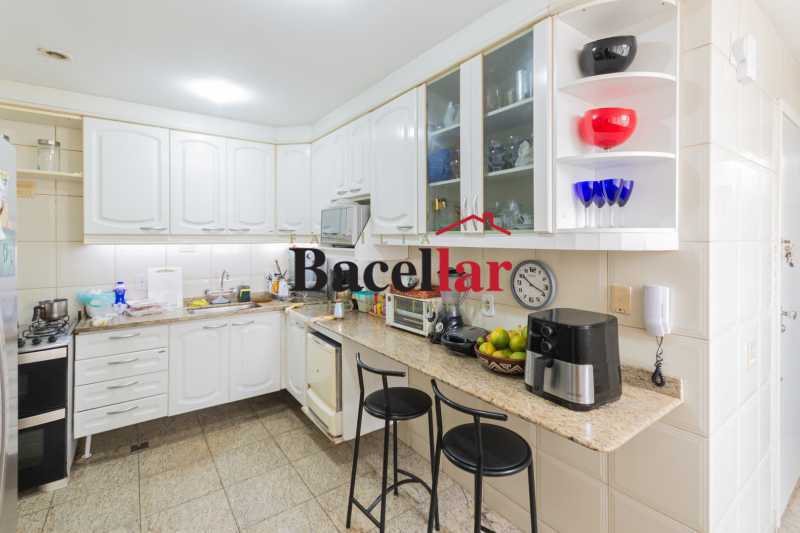 Apartamento, 3 quartos, 230 m² - Foto 24