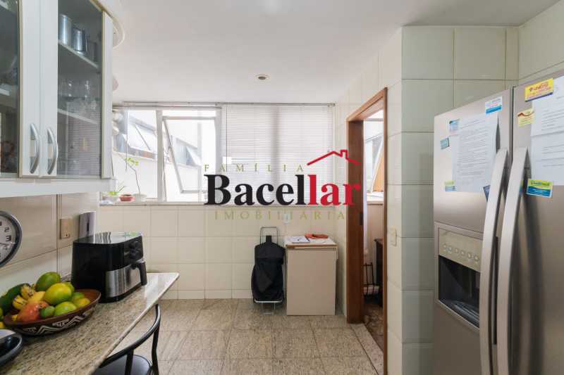 Apartamento, 3 quartos, 230 m² - Foto 25