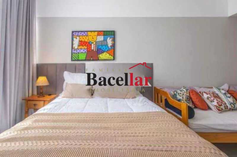 Apartamento, 3 quartos, 130 m² - Foto 2