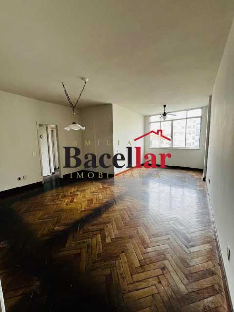 Apartamento, 3 quartos, 129 m² - Foto 1
