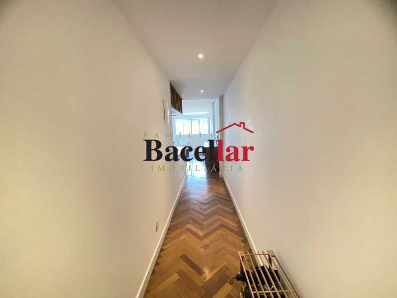 Cobertura, 2 quartos, 210 m² - Foto 2