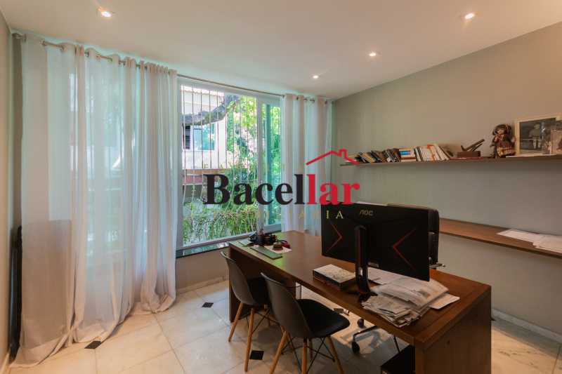 Casa, 3 quartos, 340 m² - Foto 9