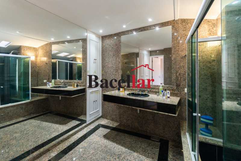 Casa, 3 quartos, 340 m² - Foto 16