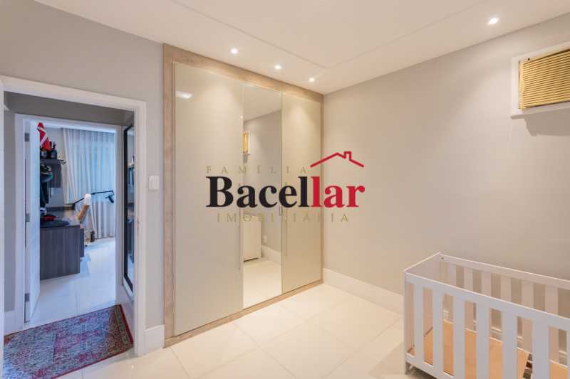 Casa, 3 quartos, 340 m² - Foto 11