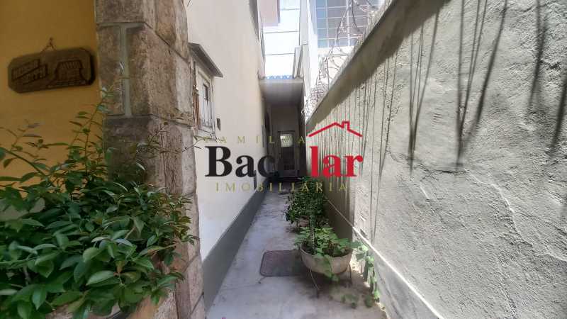 Casa, 3 quartos, 226 m² - Foto 3