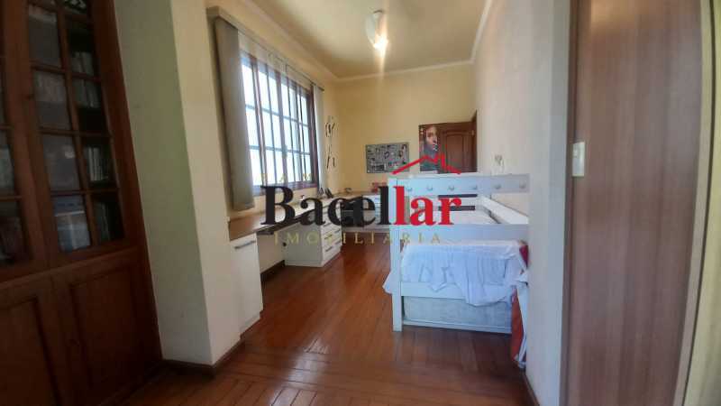 Casa, 3 quartos, 226 m² - Foto 11
