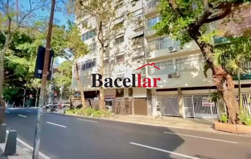 Apartamento, 3 quartos, 200 m² - Foto 1