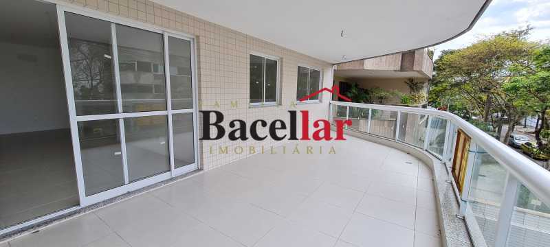 Apartamento, 3 quartos, 109 m² - Foto 2