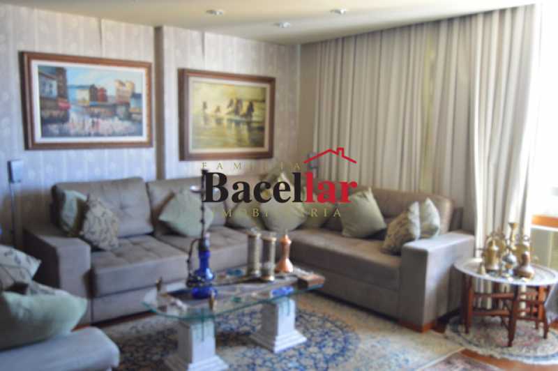 Apartamento, 3 quartos, 95 m² - Foto 2