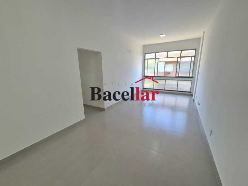Apartamento, 3 quartos, 90 m² - Foto 2