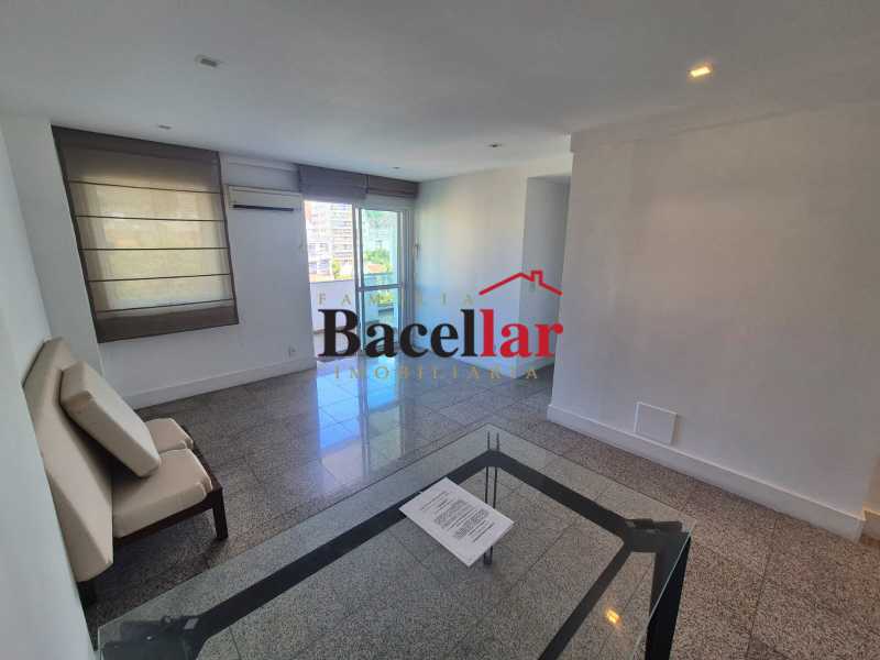 Cobertura, 3 quartos, 212 m² - Foto 15