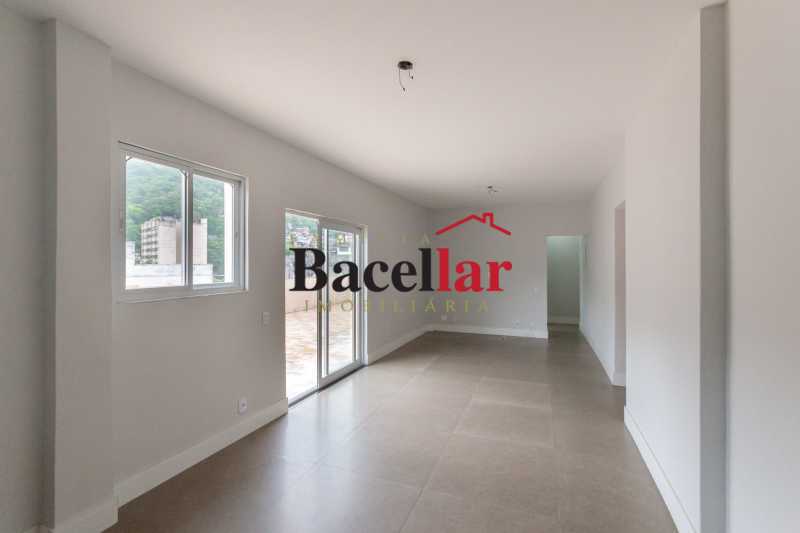 Cobertura, 4 quartos, 300 m² - Foto 1