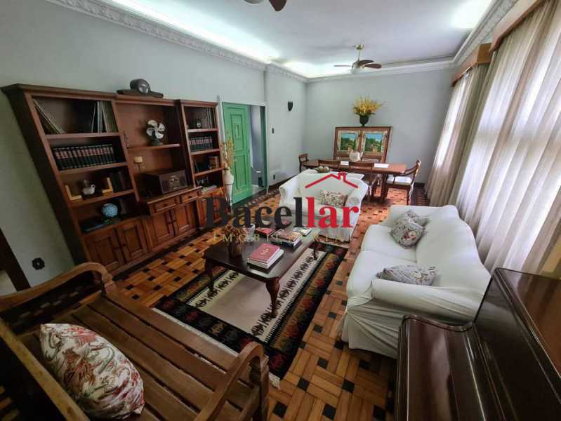 Casa, 4 quartos, 237 m² - Foto 2