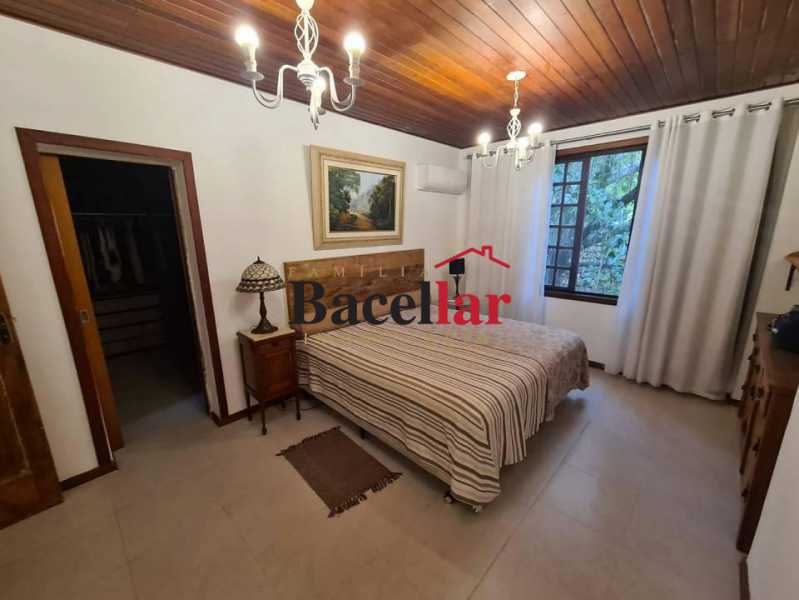 Casa, 4 quartos, 237 m² - Foto 4