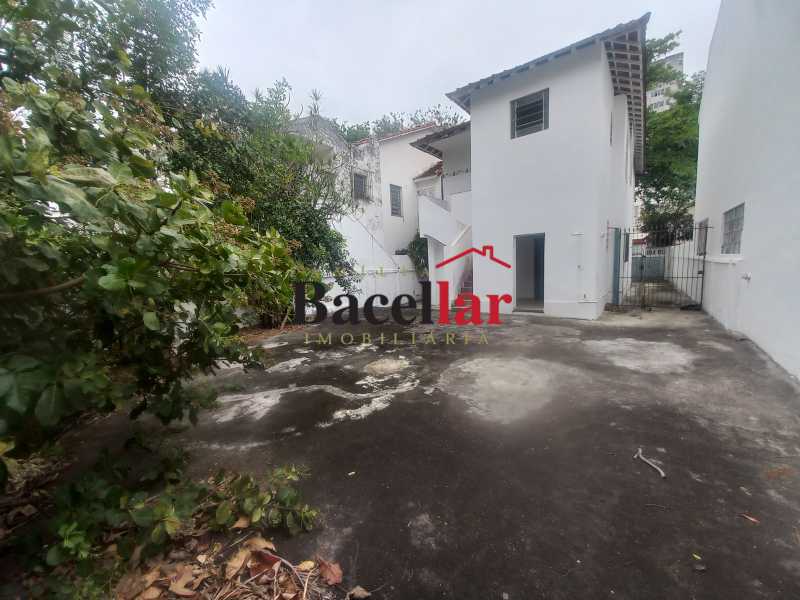 Casa, 4 quartos, 186 m² - Foto 2