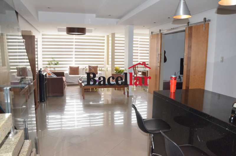 Cobertura, 3 quartos, 123 m² - Foto 1