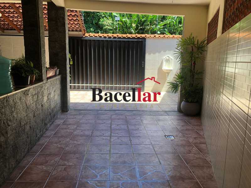 Casa, 6 quartos, 600 m² - Foto 3