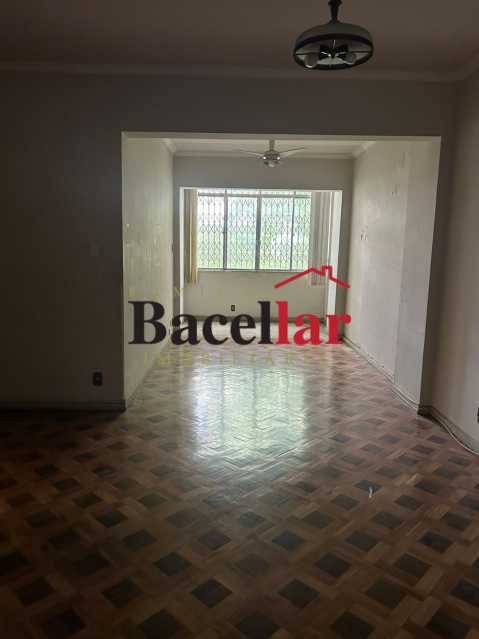 Apartamento, 3 quartos, 200 m² - Foto 1