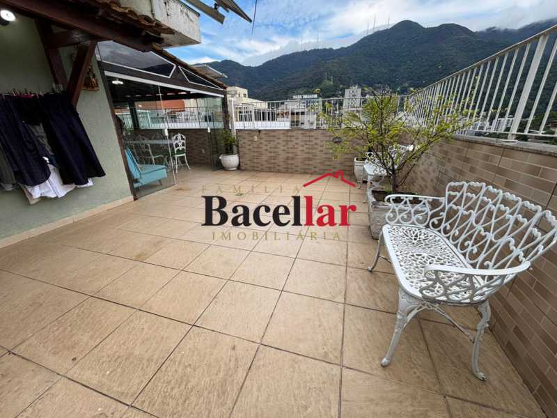Cobertura, 4 quartos, 180 m² - Foto 2