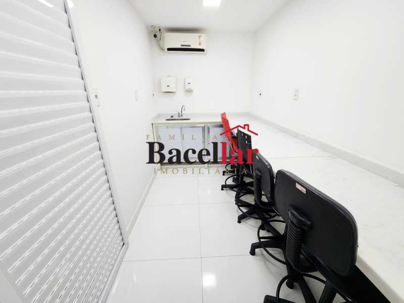 Prédio Inteiro, 527 m² - Foto 13