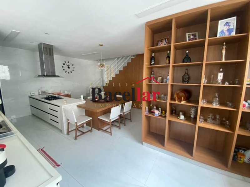 Casa, 4 quartos, 303 m² - Foto 9