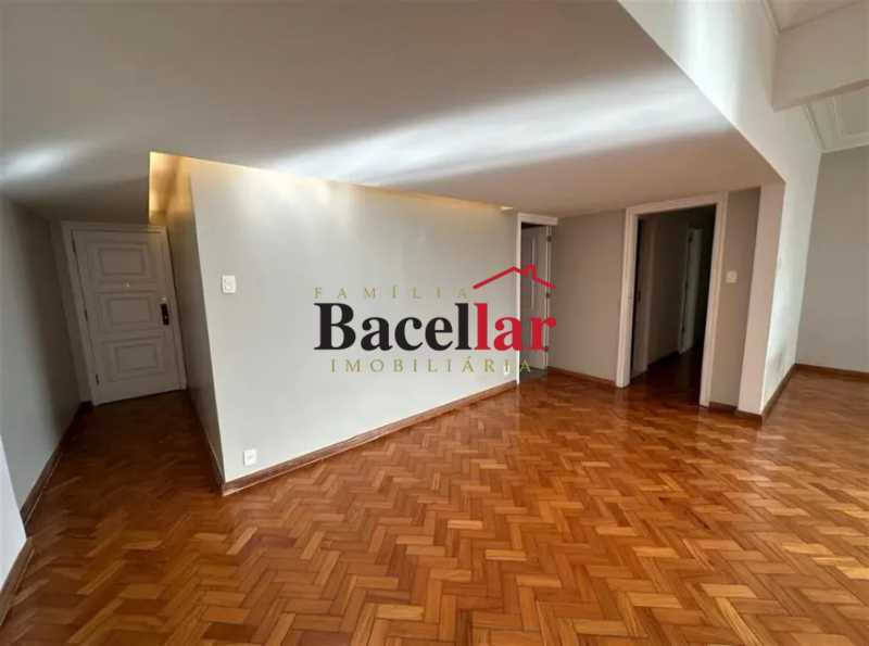 Apartamento, 4 quartos, 190 m² - Foto 1