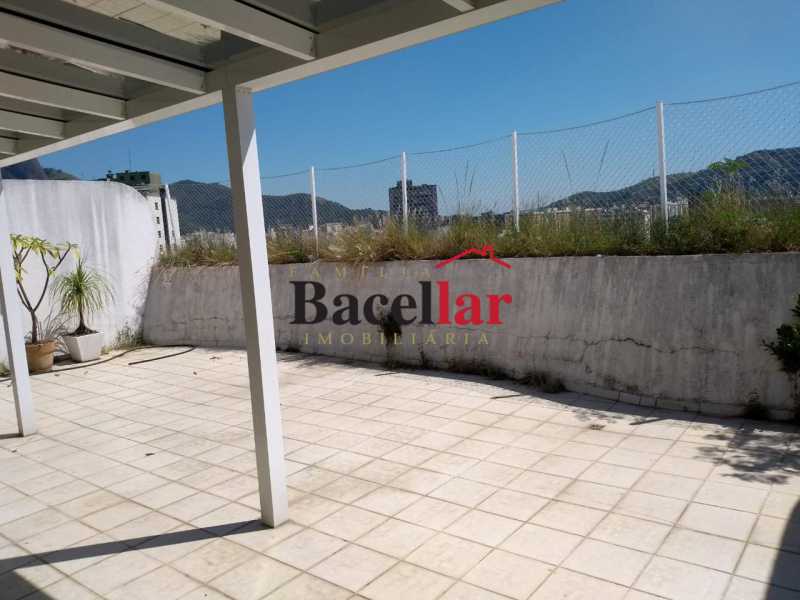 Cobertura, 2 quartos, 240 m² - Foto 2