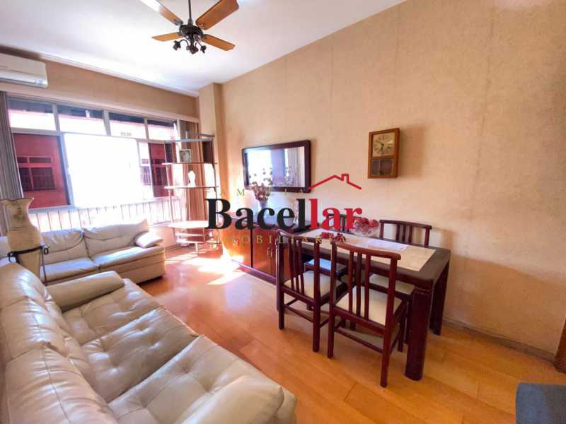 Apartamento, 2 quartos, 70 m² - Foto 2