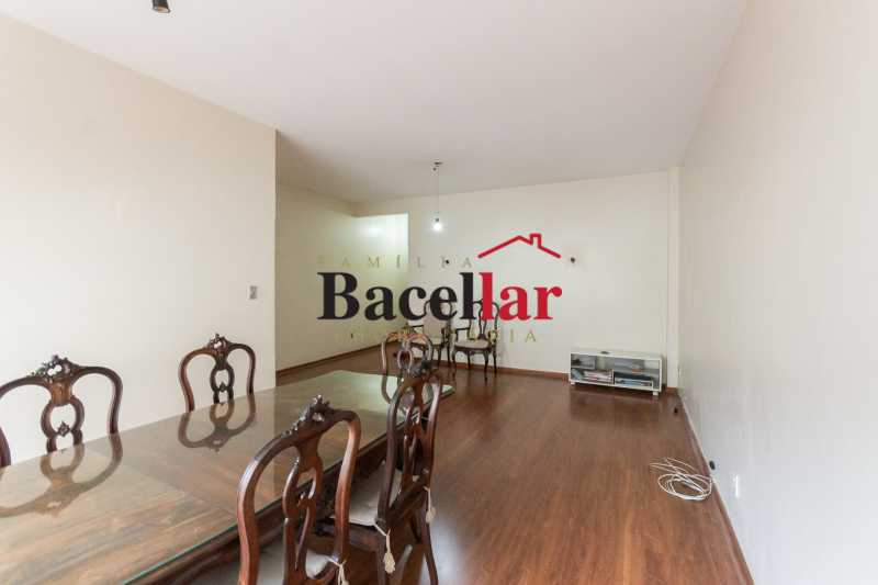 Apartamento, 3 quartos, 122 m² - Foto 2