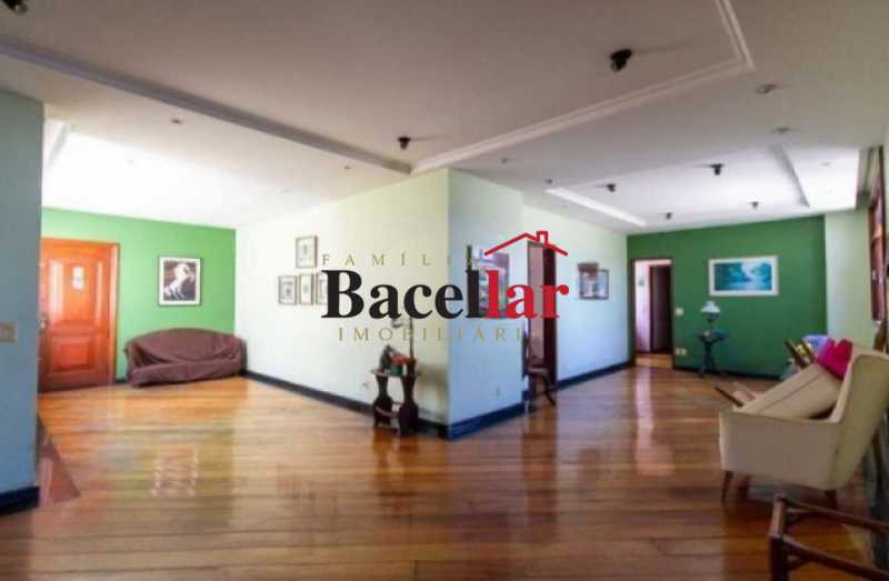 Cobertura, 3 quartos, 297 m² - Foto 1