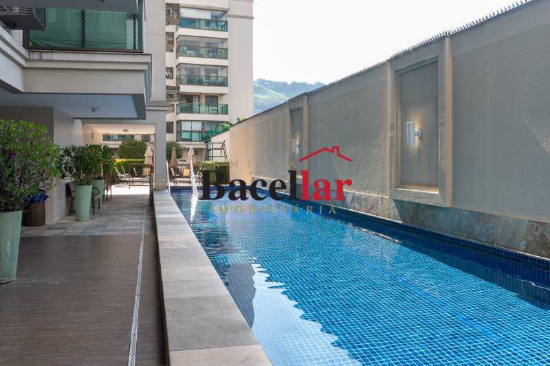 Apartamento, 2 quartos, 72 m² - Foto 2