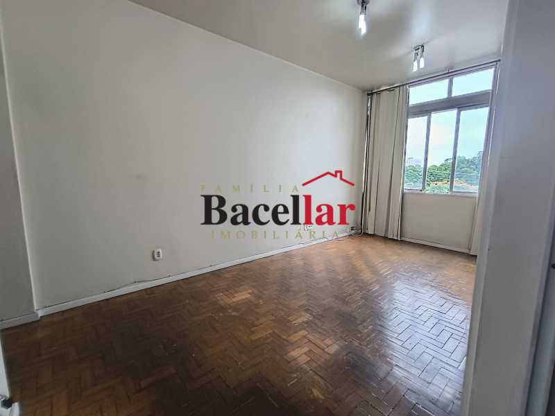 Apartamento, 2 quartos, 80 m² - Foto 1