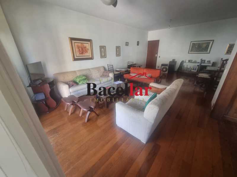 Apartamento, 3 quartos, 142 m² - Foto 3
