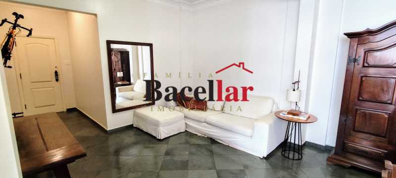 Apartamento, 3 quartos, 121 m² - Foto 2