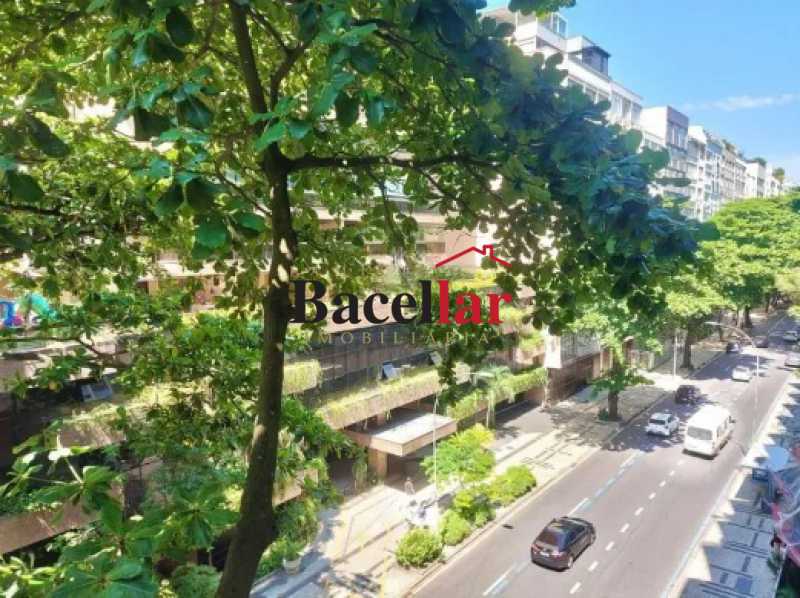Apartamento, 3 quartos, 121 m² - Foto 2