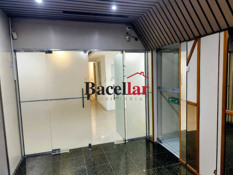 Sala-Conjunto, 320 m² - Foto 1