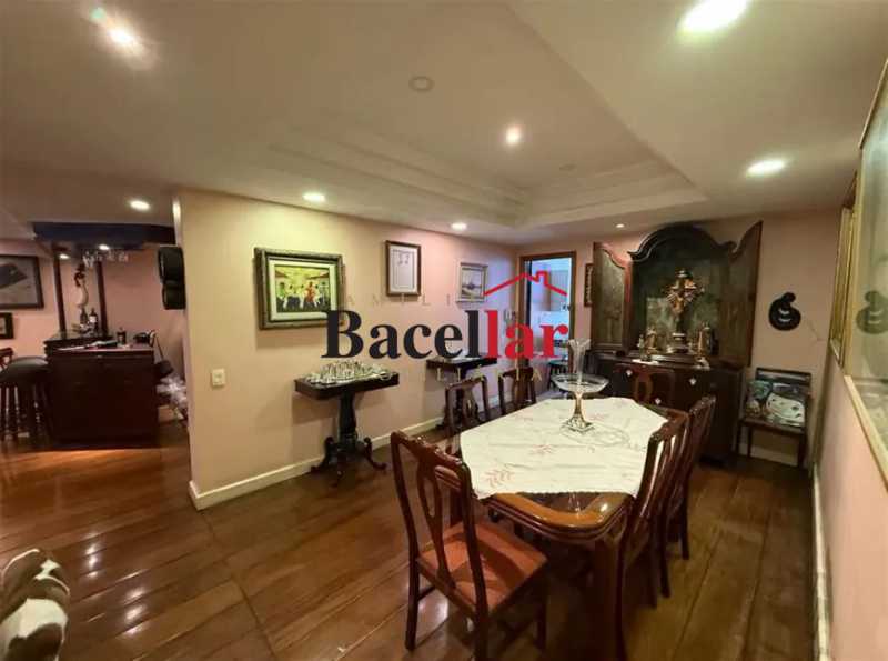 Apartamento, 3 quartos, 224 m² - Foto 7