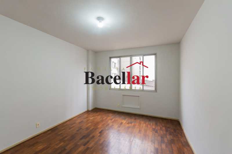 Apartamento, 3 quartos, 81 m² - Foto 2