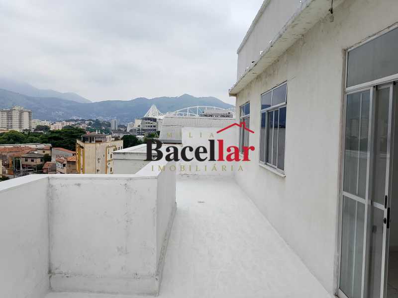 Cobertura, 3 quartos, 137 m² - Foto 2