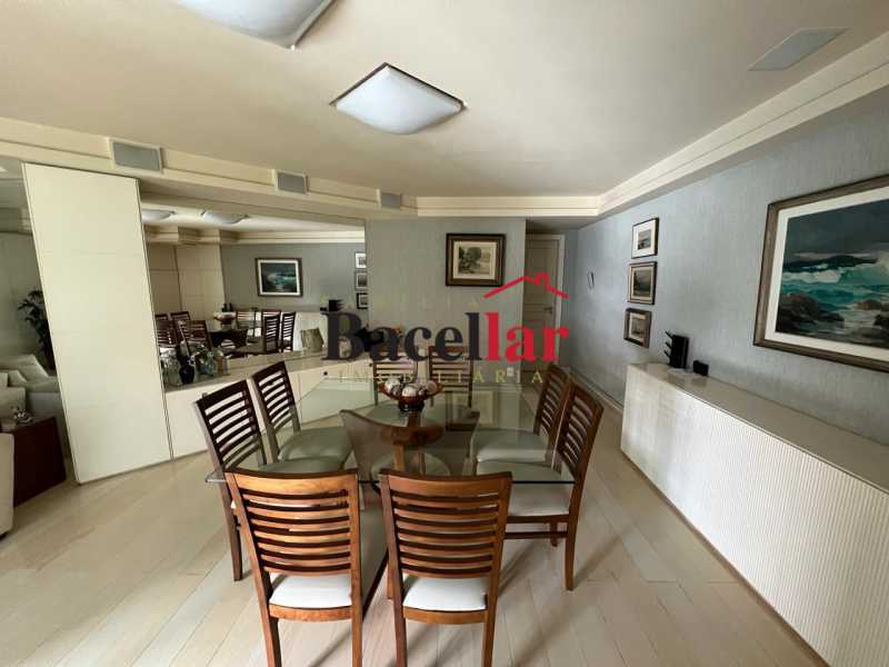 Apartamento, 3 quartos, 209 m² - Foto 8