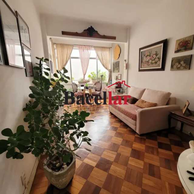 Apartamento, 3 quartos, 100 m² - Foto 2