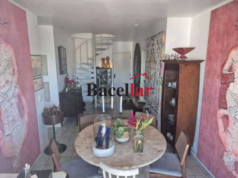 Cobertura, 3 quartos, 209 m² - Foto 8