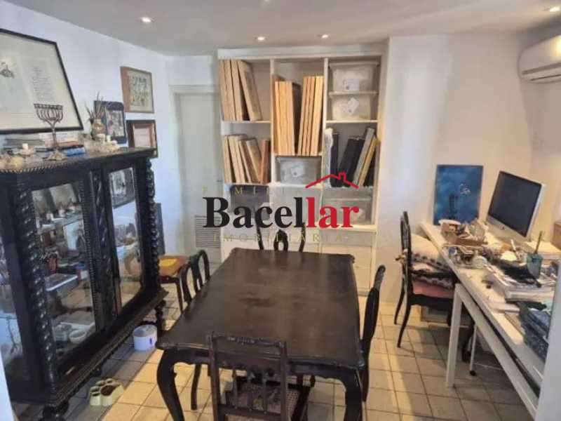 Cobertura, 3 quartos, 209 m² - Foto 17